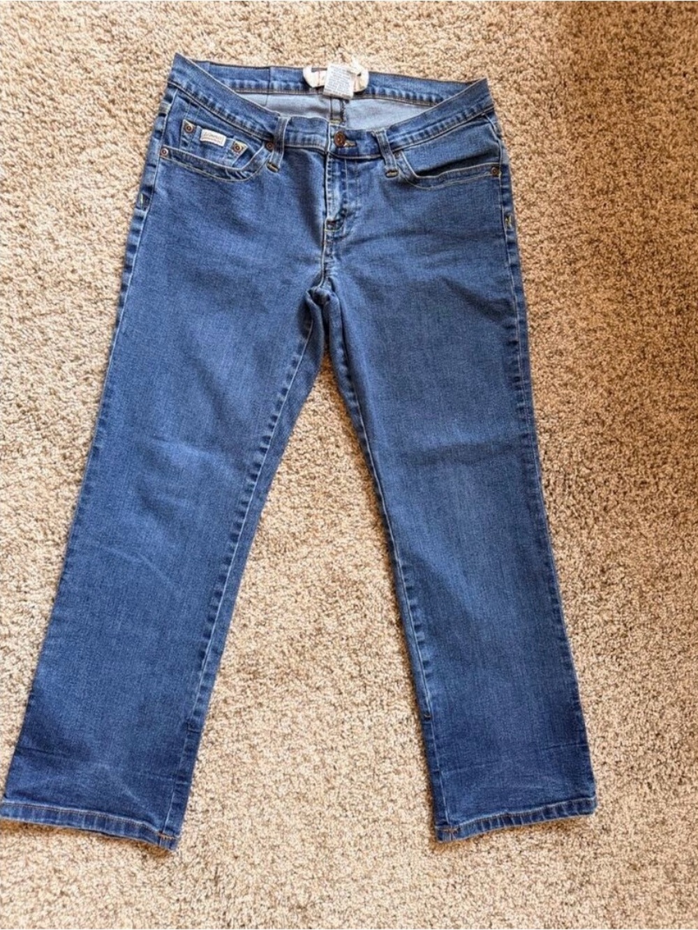 Z cavaricci Vintage Denim 8 Strait Leg Cropped EUC